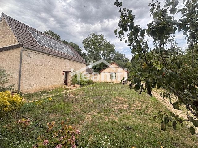 Maison - 180 m² - 5 pièces