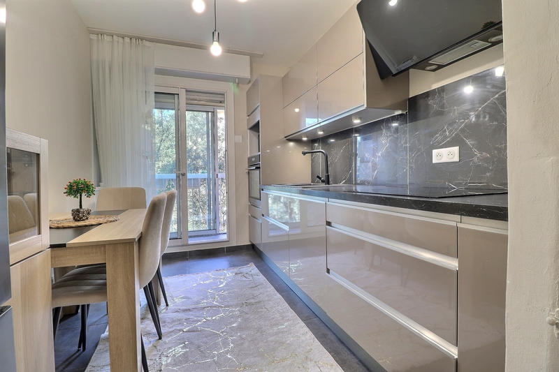 Appartement - 78 m² - 4 pièces