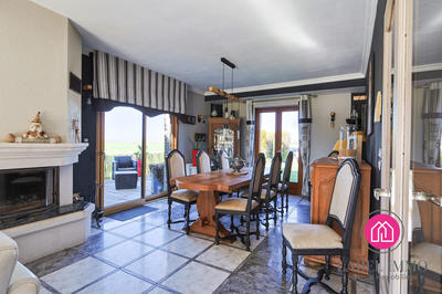 Maison - 140 m² - 6 pièces