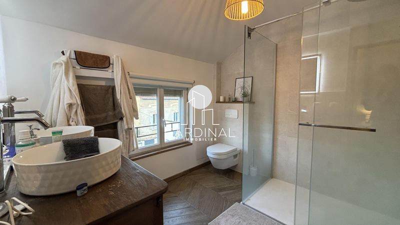 Maison - 85 m² - 4 pièces