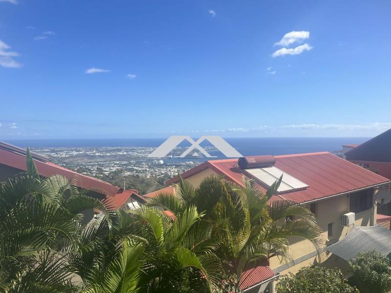 Maison traditionnelle - 116 m² - 4 pièces