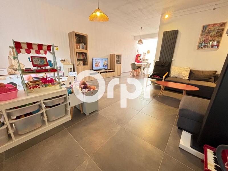 Maison - 90 m² - 3 pièces