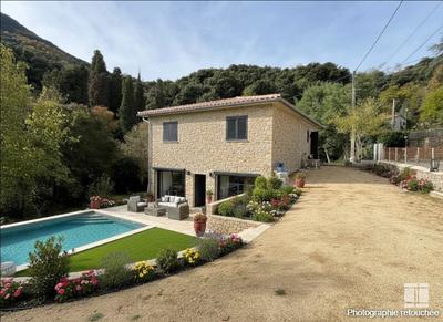 Maison - 148 m² - 5 pièces