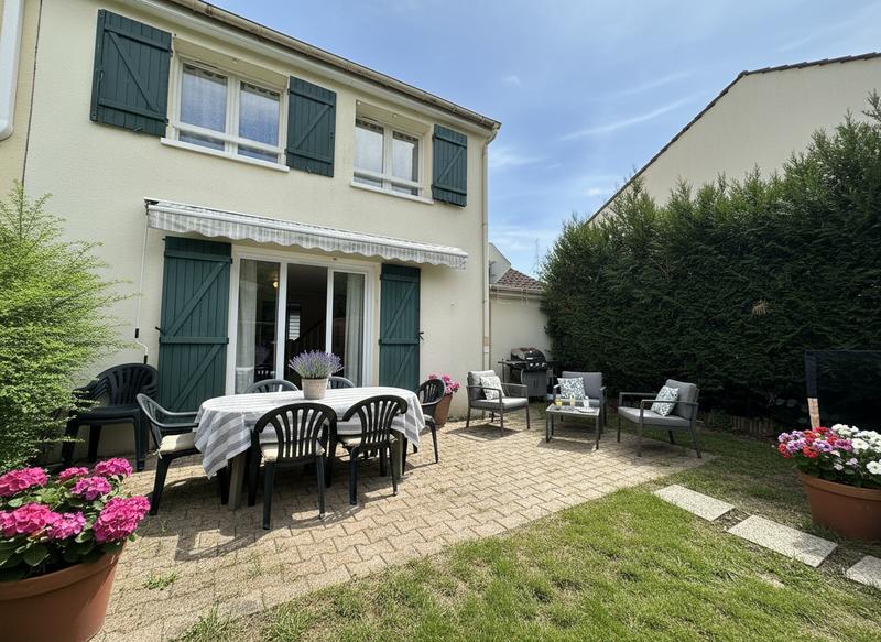 Maison - 77 m² - 4 pièces