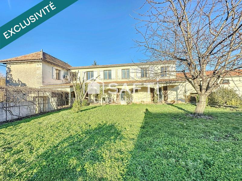 Propriété - 310 m² - 10 pièces