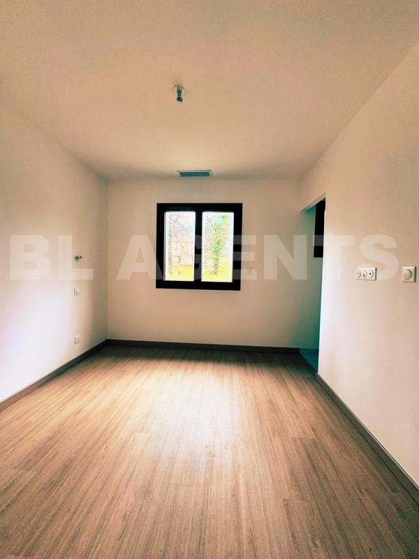 Maison contemporaine - 120 m² - 4 pièces