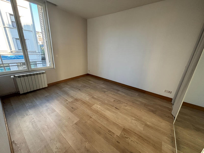 Appartement - 84 m² - 4 pièces