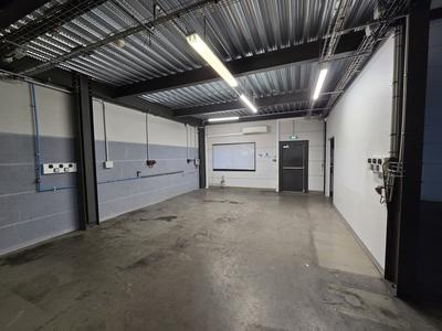 Local d'activités - 960 m²