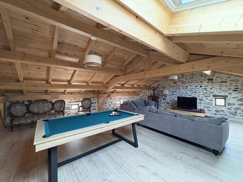 Maison - 160 m² - 4 pièces