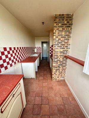 Appartement - 88 m² - 5 pièces