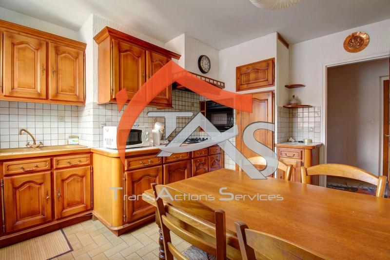 Appartement - 80 m² - 3 pièces