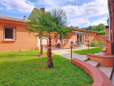 Maison - 221 m² - 9 pièces