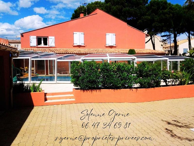 Demeure - 230 m² - 9 pièces