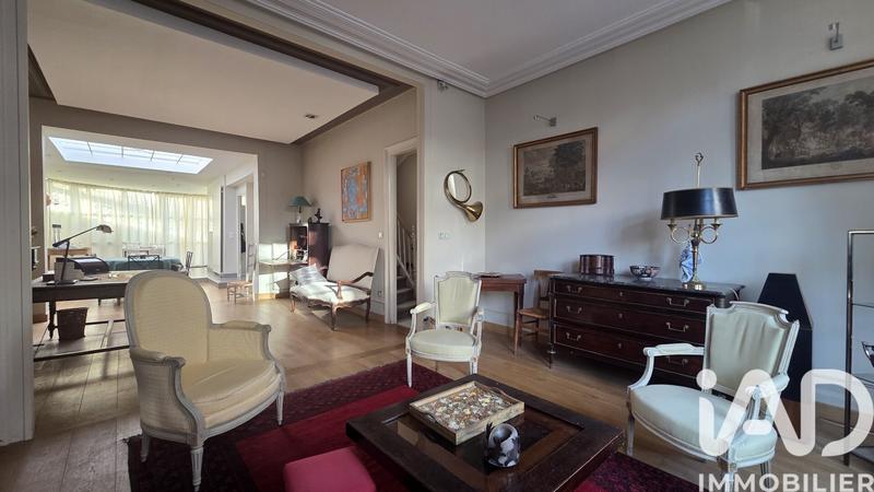 Maison - 174 m² - 6 pièces