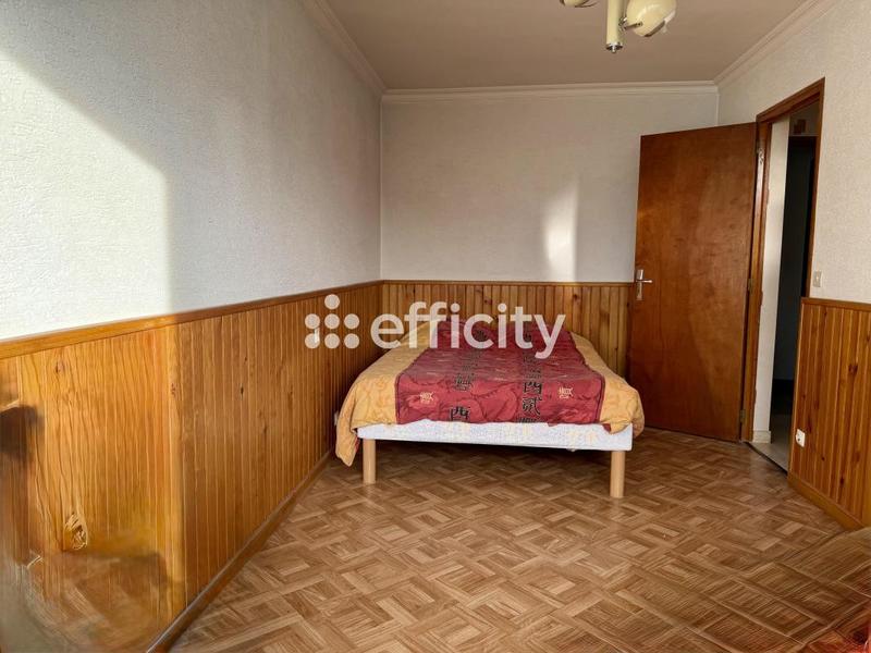 Pavillon - 132 m² - 8 pièces