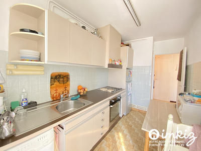 Appartement - 79 m² - 4 pièces