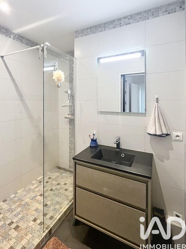 Appartement - 77 m² - 3 pièces