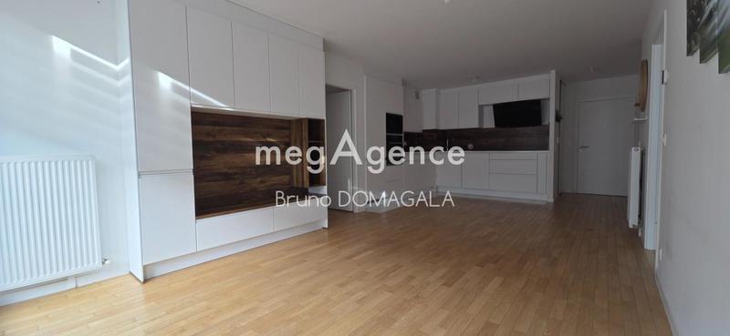 Appartement - 76 m² - 4 pièces