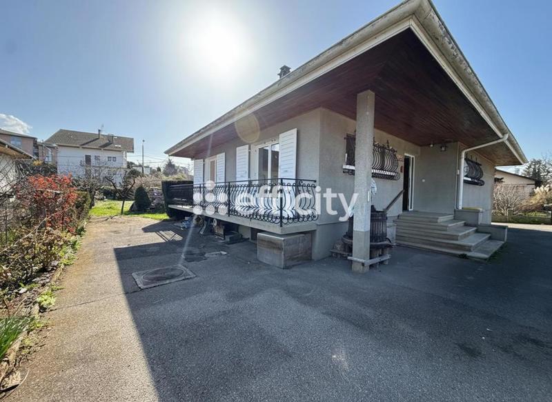 Pavillon - 93 m² - 4 pièces