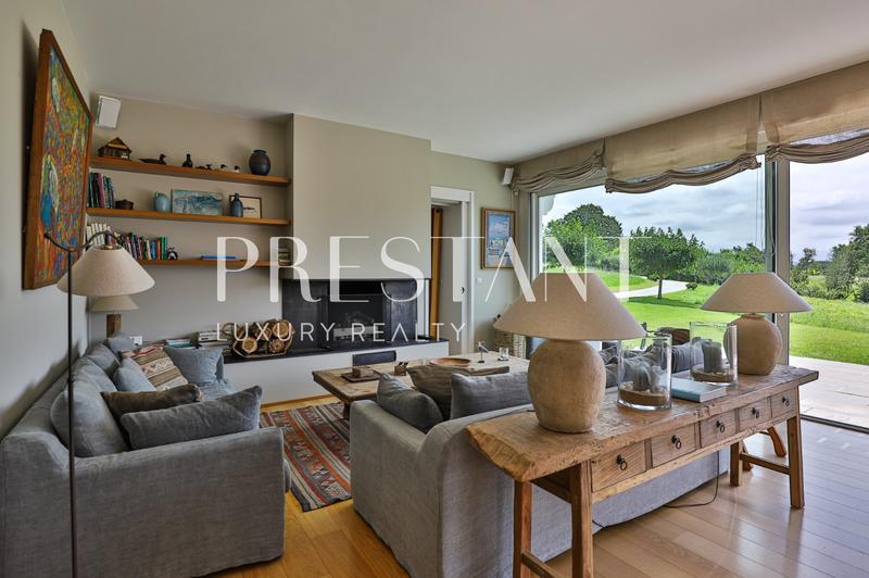 Maison - 482 m² - 12 pièces