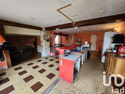 Maison de village - 237 m² - 9 pièces