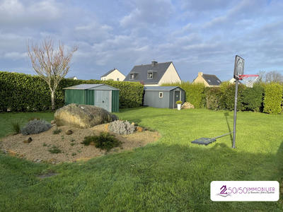 Maison - 95 m² - 5 pièces