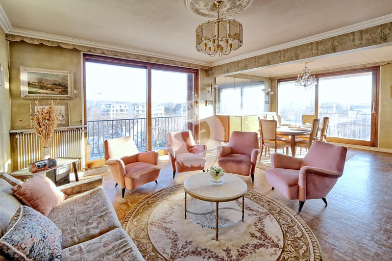 Appartement - 90 m² - 4 pièces