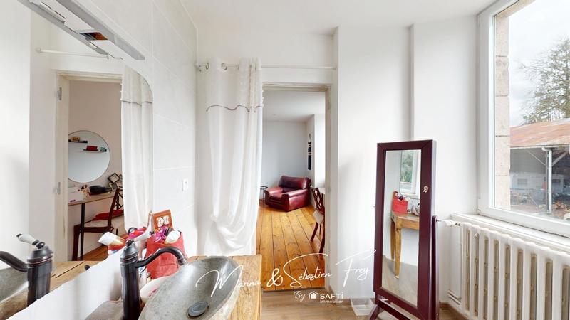 Maison de maîtres - 300 m² - 11 pièces