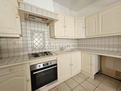 Appartement - 64 m² - 2 pièces