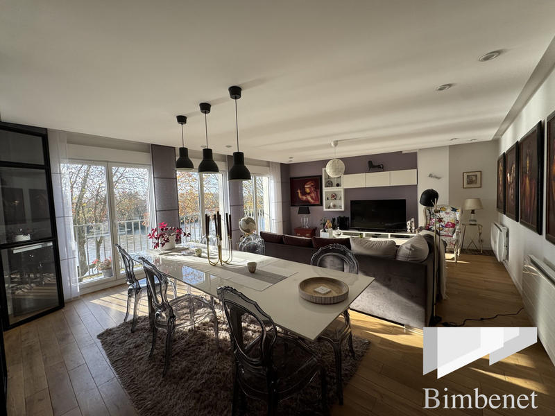 Appartement - 110 m² - 5 pièces