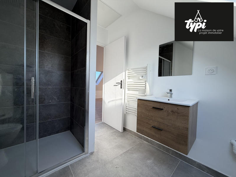 Appartement - 80 m² - 3 pièces