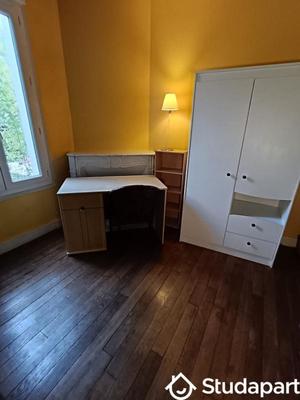 Chambre - 16 m² - 1 pièce