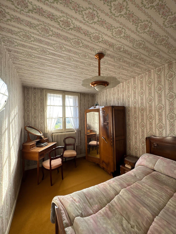 Maison - 152 m² - 8 pièces