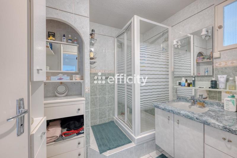 Maison - 91 m² - 5 pièces