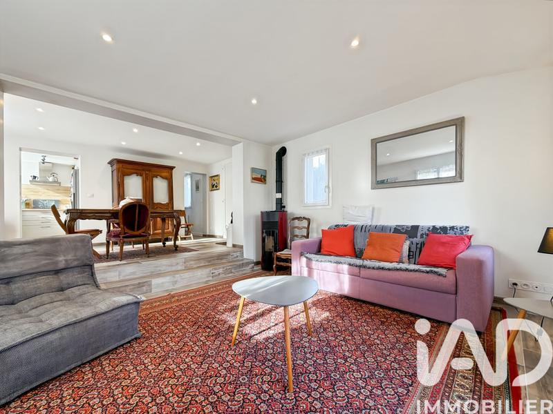 Maison - 92 m² - 5 pièces