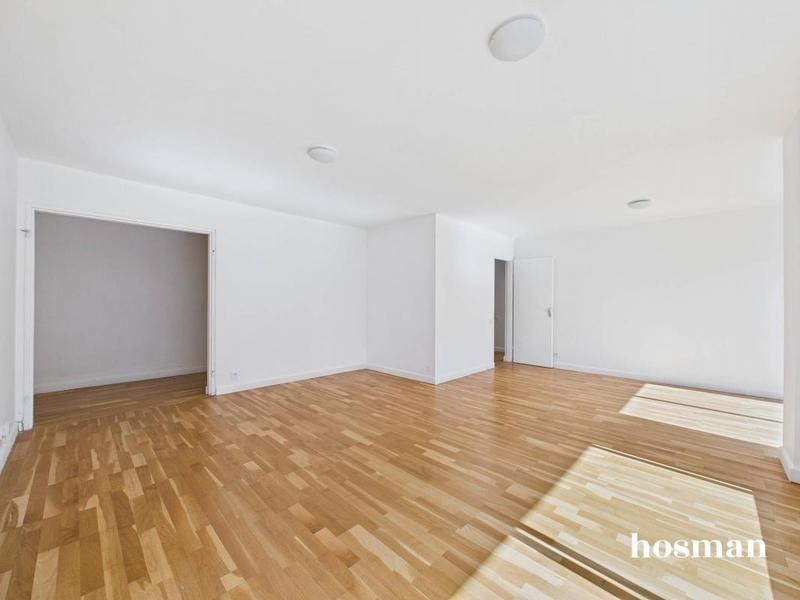 Appartement - 104 m² - 4 pièces