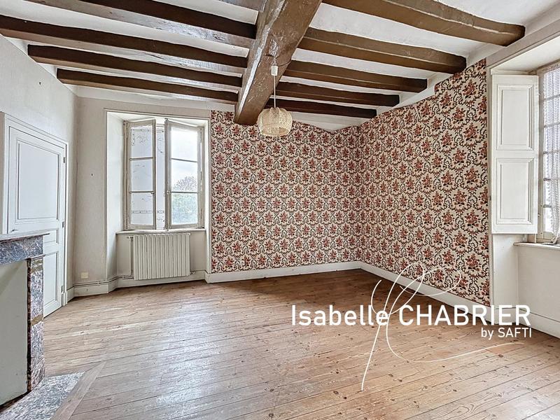 Maison - 212 m² - 7 pièces