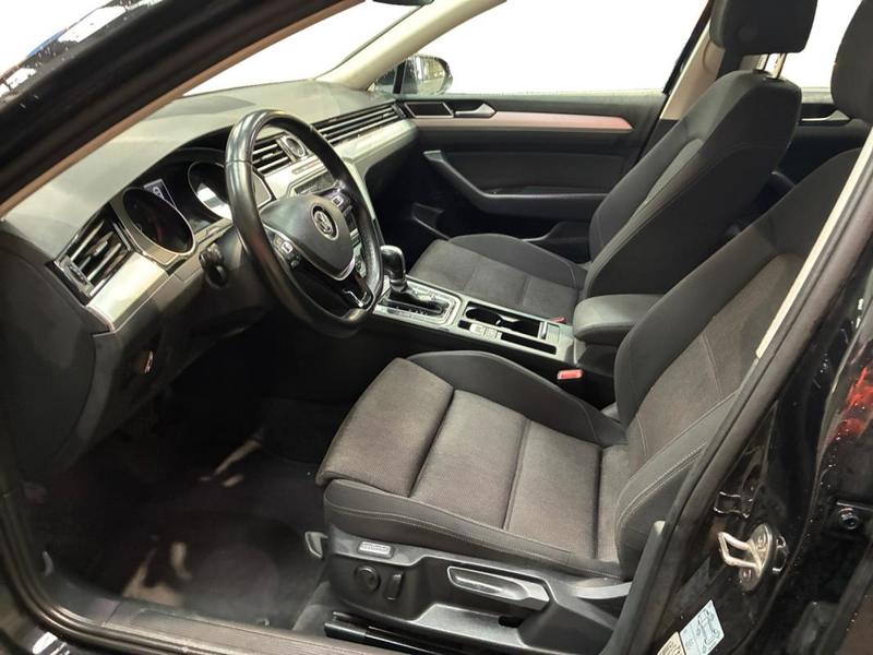 Volkswagen Passat 2.0 Tdi 150 Dsg7 Confortline