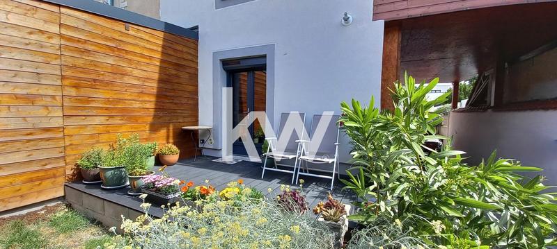 Maison - 121 m² - 5 pièces