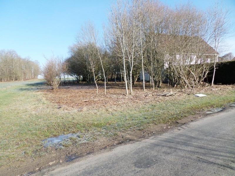 Terrain constructible - 1 295 m²