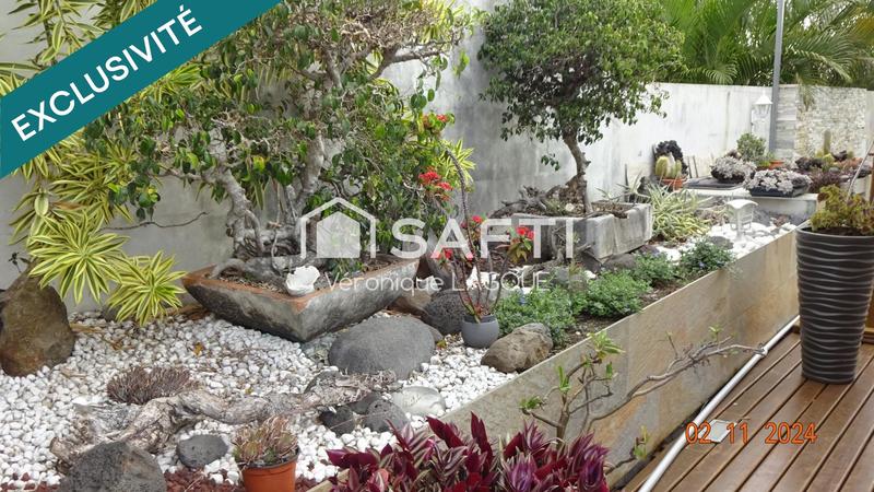 Villa - 168 m² - 9 pièces