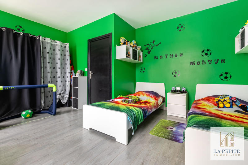 Maison - 133 m² - 5 pièces