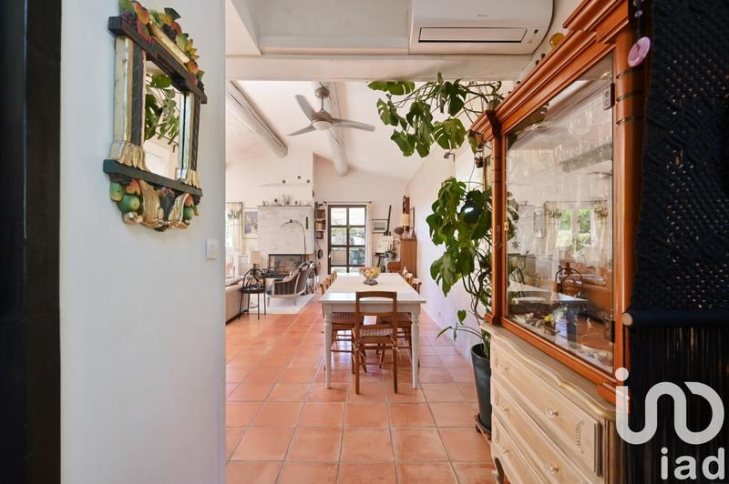 Maison - 180 m² - 7 pièces