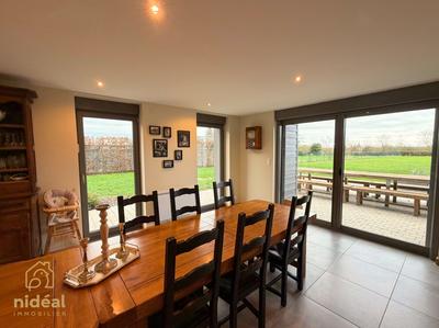 Maison - 150 m² - 7 pièces