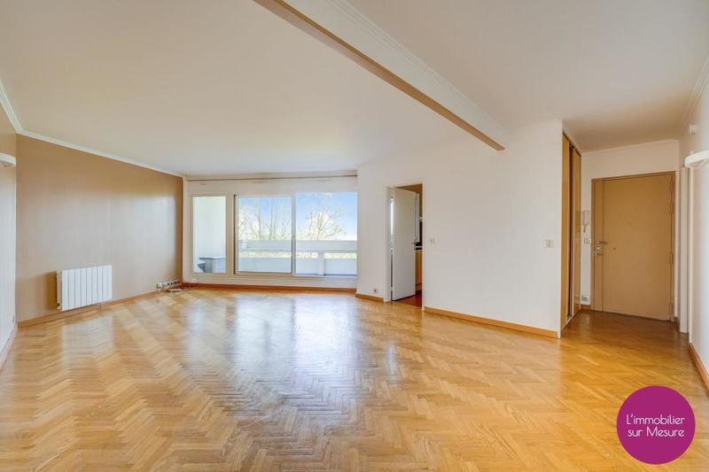 Appartement - 94 m² - 4 pièces