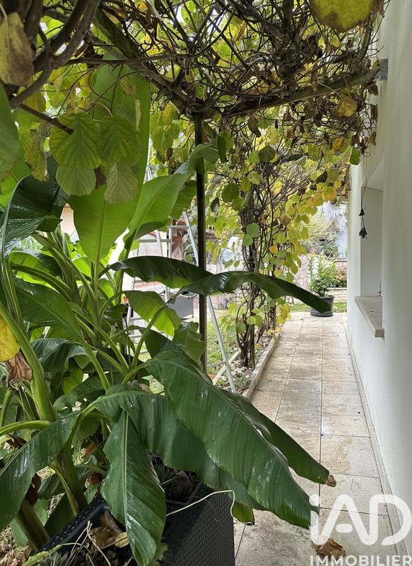 Maison - 211 m² - 7 pièces