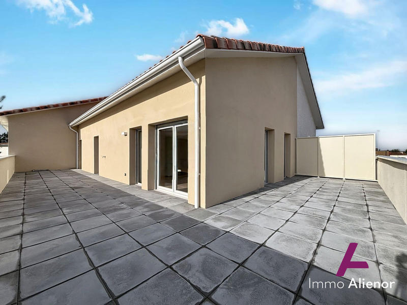 Duplex - 91 m² - 5 pièces