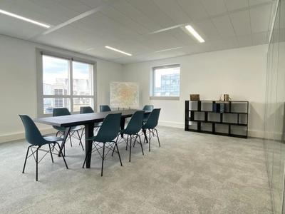 Bureau - 2 645 m²