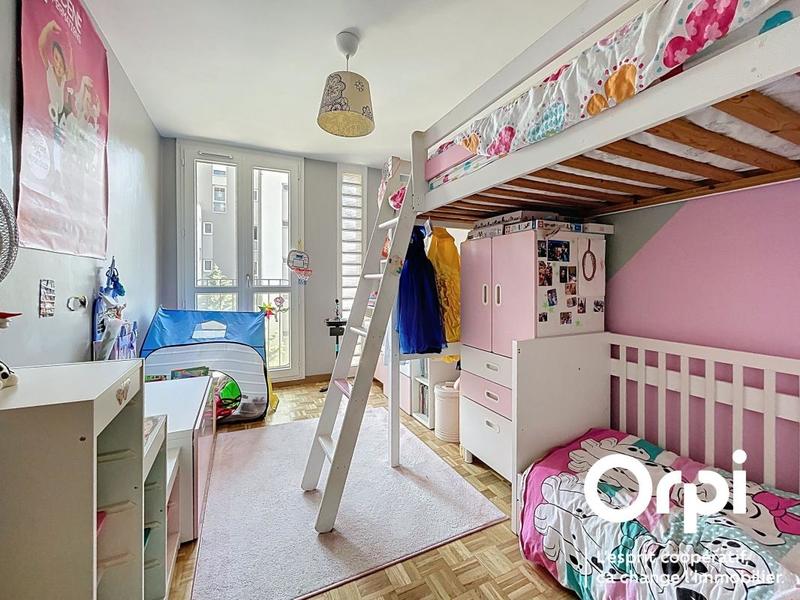 Appartement - 72 m² - 3 pièces