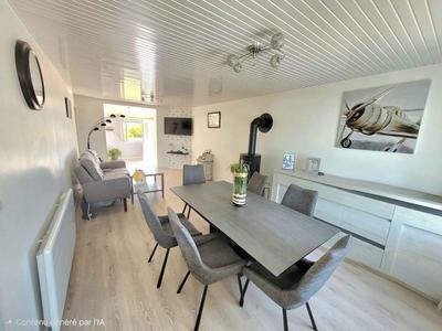 Maison - 120 m² - 5 pièces